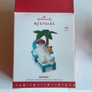 Hallmark Tropical Snowman Ornament with Blue and Red Accents 2016